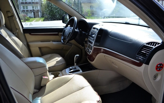 Hyundai Santa Fe cena 24900 przebieg: 268000, rok produkcji 2007 z Lubań małe 121